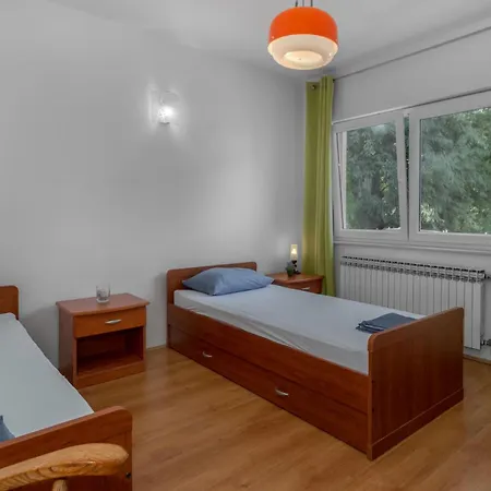 3 Bedroom Pet Friendly In *