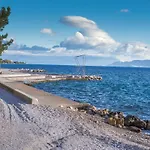 Front In Casa vacanze *